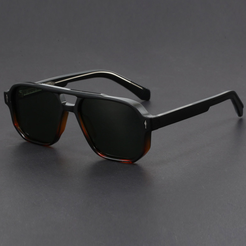 Kieran – Sunglasses with Two-Tone Frame and Square Shape