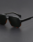 Kieran – Sunglasses with Two-Tone Frame and Square Shape