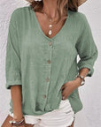 Kyra - Loose Shirt with V-Neck