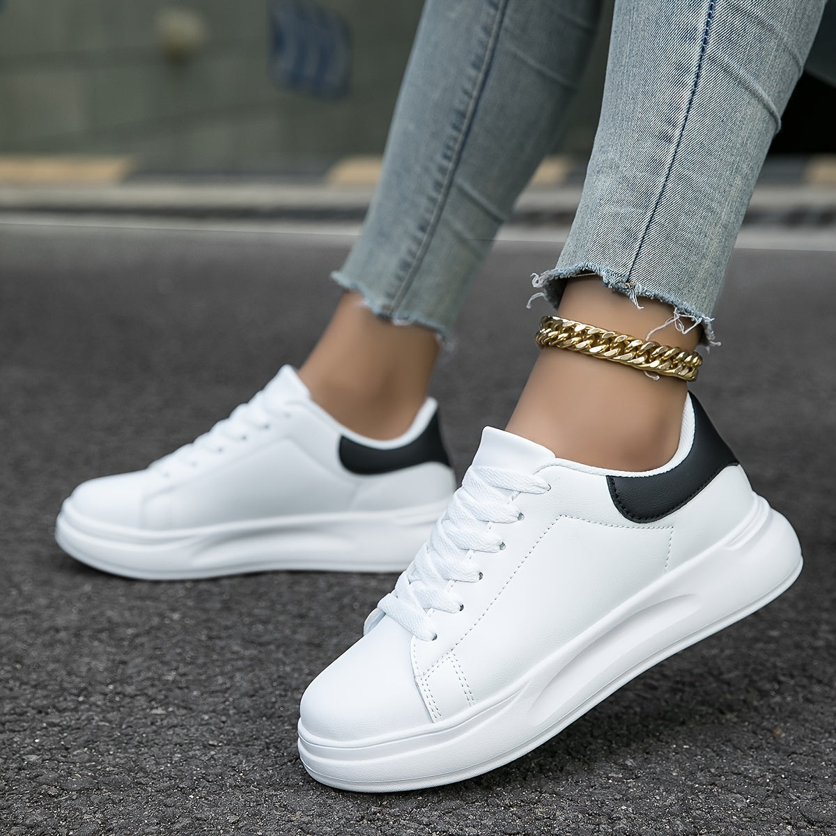 Ladies' Leather Sneakers White - Light and Comfortable