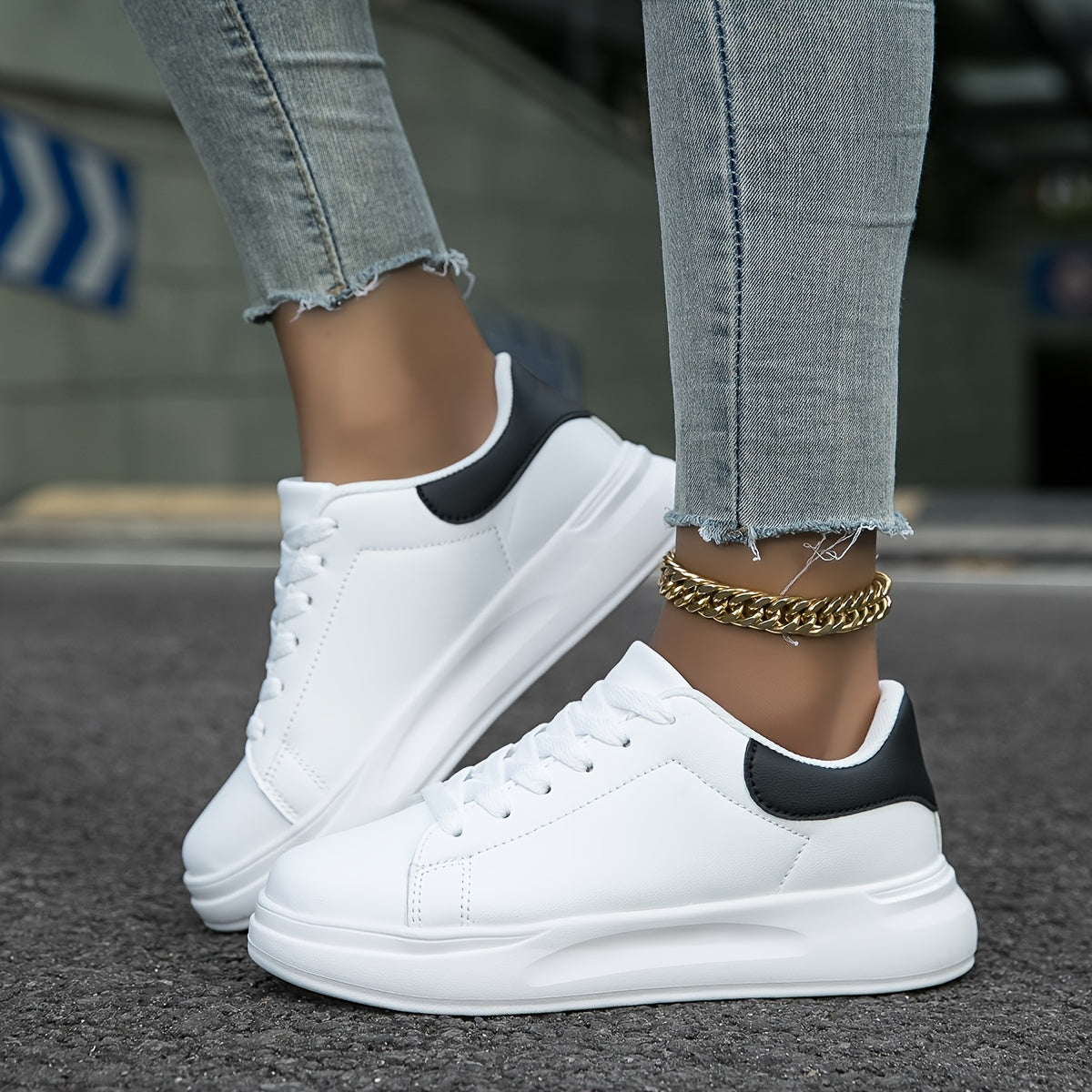 Ladies' Leather Sneakers White - Light and Comfortable