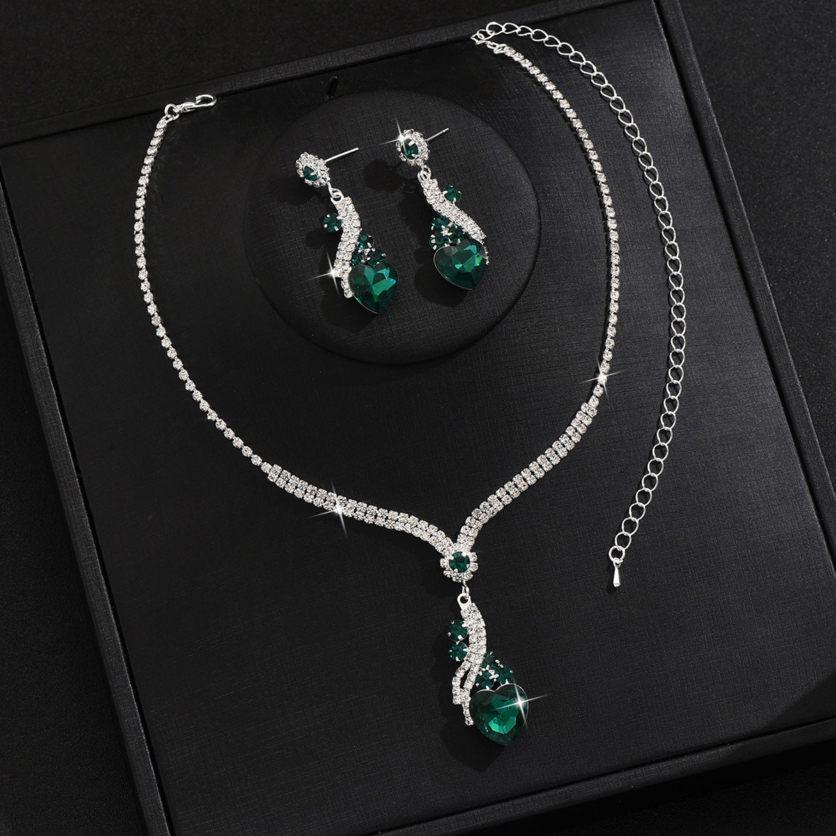 Lelia - Rhinestone Necklace and Earrings Set