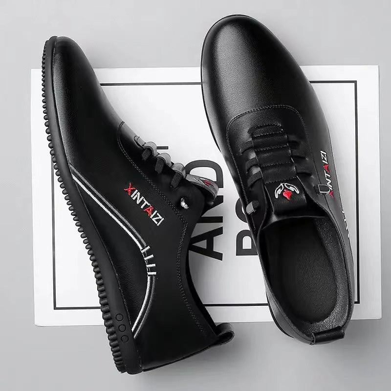 Lightweight, breathable, laceless shoes for men