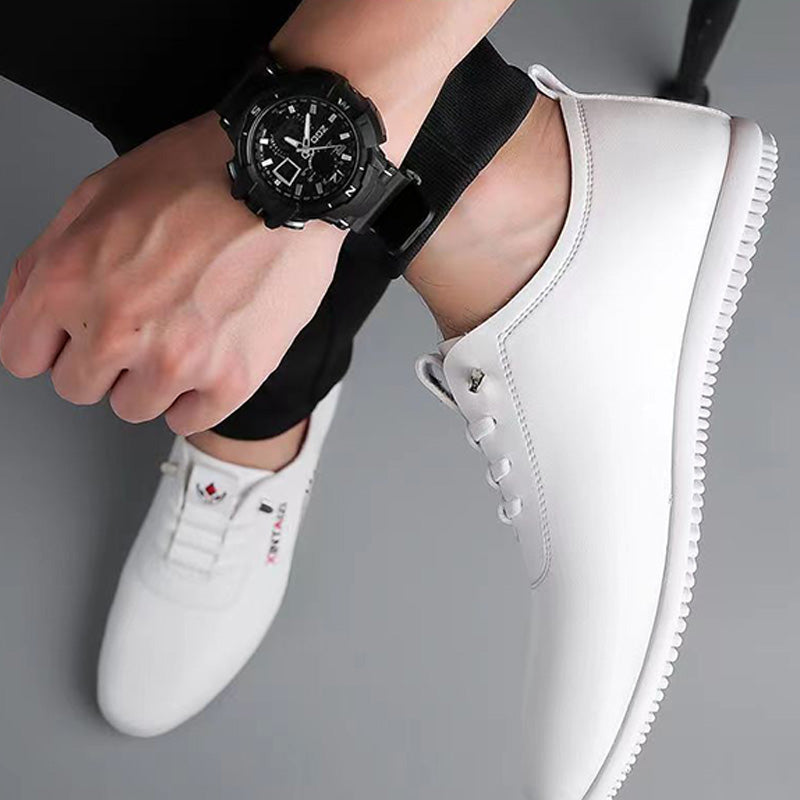 Lightweight, breathable, laceless shoes for men