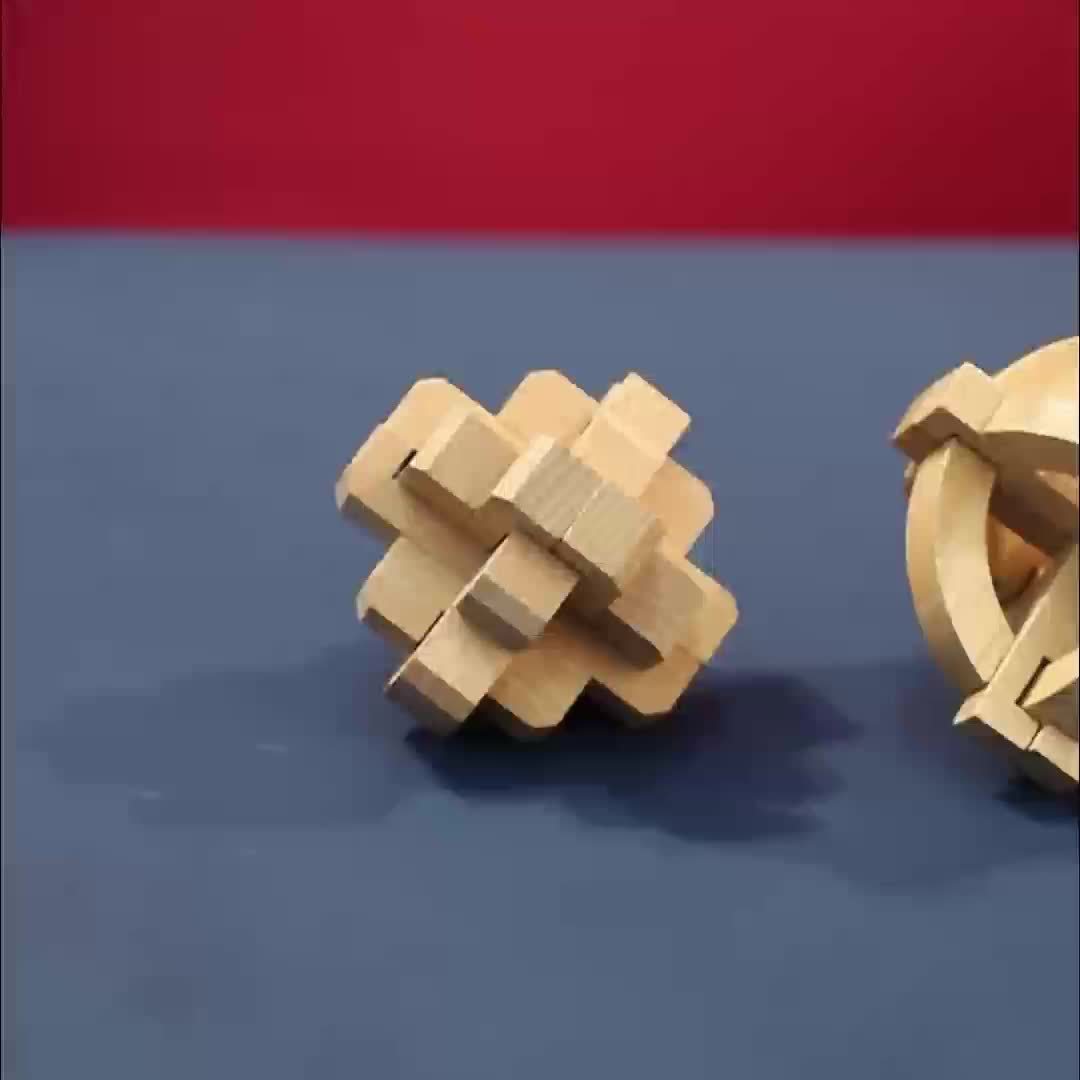 MindPuzzle - Wooden Brain Teaser Gift Set with 6 Kongming Lock Puzzles