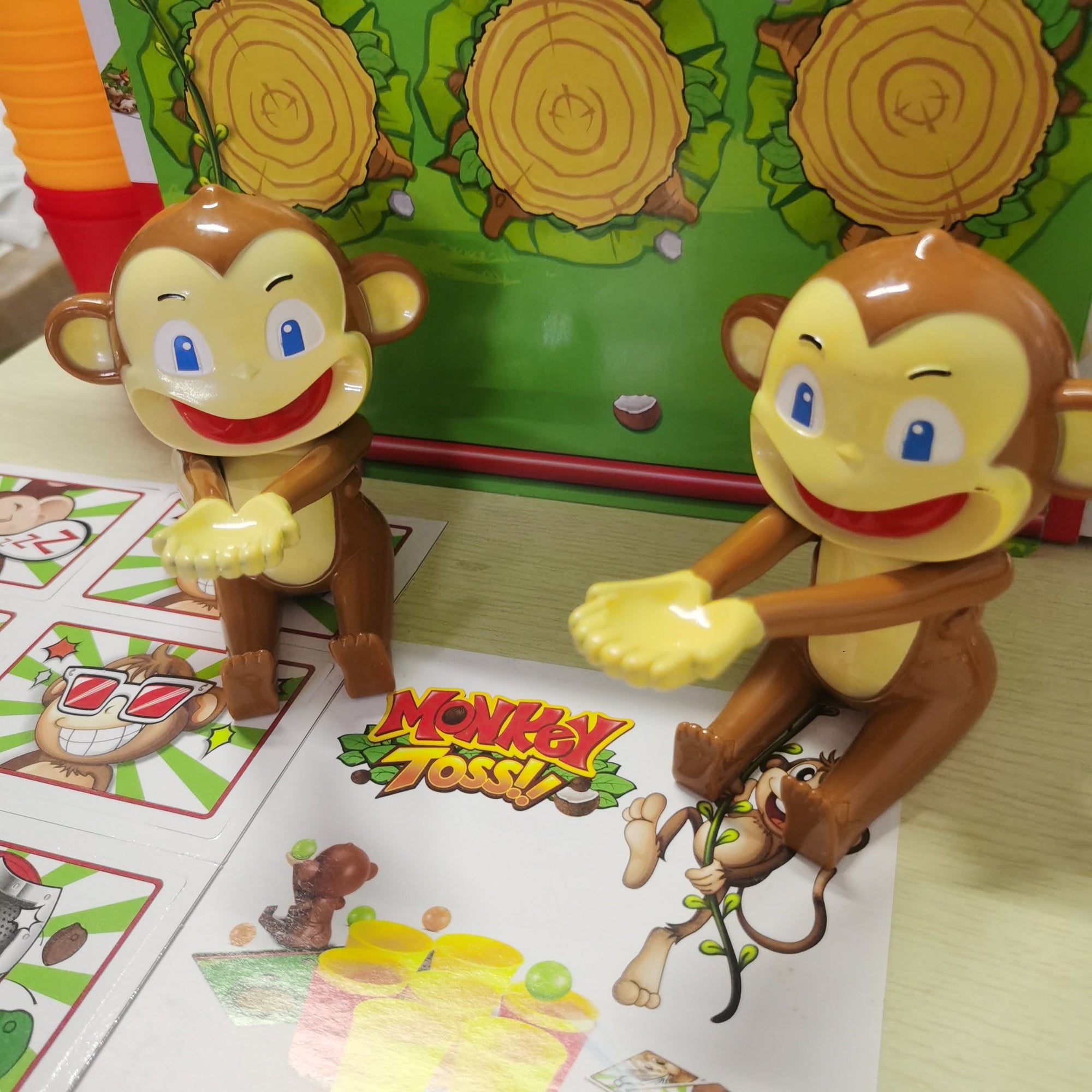 MonkeyShooting - Monkey Shooting Game for Two Players