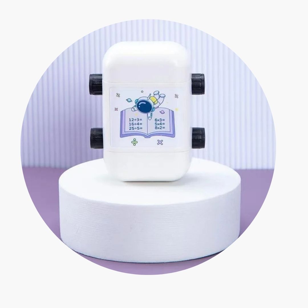 NuméRacer Duo - Mathematically Challenging Educational Game for Children