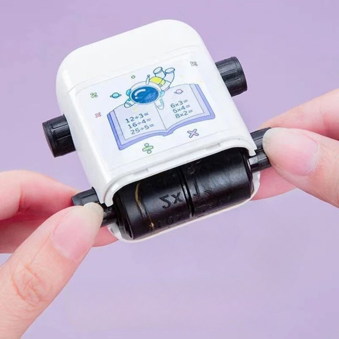 NuméRacer Duo - Mathematically Challenging Educational Game for Children