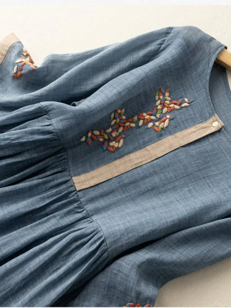 Ruth - Embroidered Dress Made of Cotton and Linen