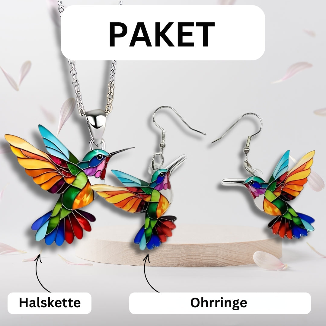 Samantha - Elegant Hummingbird Necklace