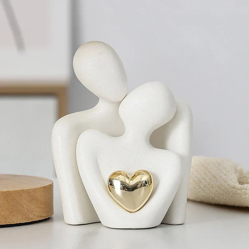SculptedLove – Elegant Sculpture of Love