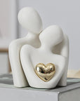 SculptedLove – Elegant Sculpture of Love