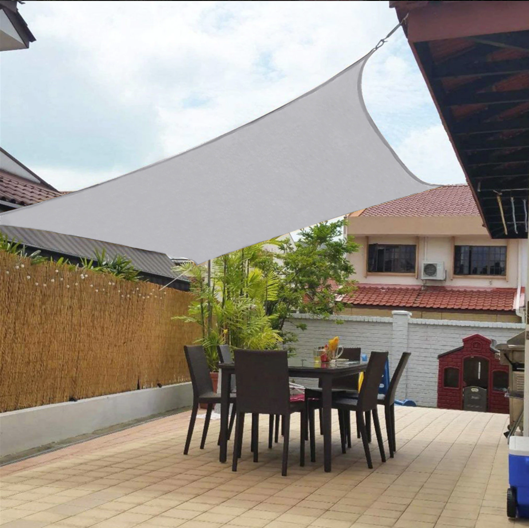 Zarreti Luxe Shade Sail | Water-Repellent & Protective, Decorative for Your Balcony or Terrace!